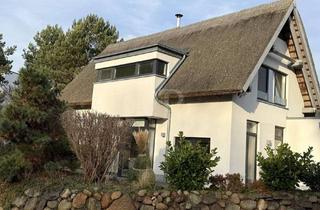 Haus kaufen in 17449 Karlshagen, 1A Lage! Insel-Reetdach-Ferienhaus