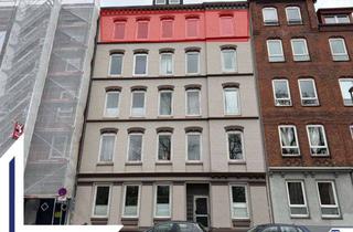 Wohnung kaufen in 24118 Kiel, Attraktive Kapitalanlage vis-à-vis der Universität in Kiel || Lütt Immobilien Kiel || Provisionsfrei für den Käufer