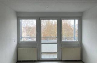 Wohnung mieten in 99947 Bad Langensalza, Großzügige 4- Raum Wohnung mit Balkon in Bad Langensalza zu vermieten