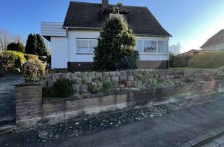 Einfamilienhaus kaufen in Hellerweg, 37154 Northeim, Naturnah wohnen: Einfamilienhaus mit 6 Zimmern auf 2 Etagen, Balkon + großer Garten