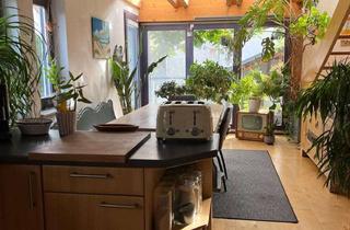 Haus mieten in Wilferdinger Straße 12, 75236 Kämpfelbach, Helles, offen gestaltetes Einfamilienhaus mit Balkon & Kachelofen