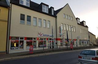 Gewerbeimmobilie mieten in Plauensche Straße 11-15, 07952 Pausa, Gewerbeeinheit mit Schaufensterfläche für EH oder Dienstleister , reduzierete Einstiegsmiete