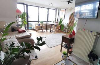 Wohnung kaufen in Auf Dem Schollen, 53859 Niederkassel, Charismatische Wohnung mit Schlafnische, Balkon & TG – vermietet – Privatverkauf