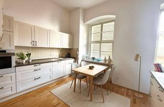 Wohnung kaufen in 14467 Nördliche Innenstadt, Toplage Potsdam | Denkmal-Altbau | 2 Zimmer | modernisiert