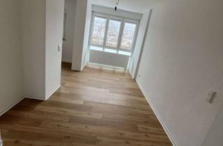 Wohnung mieten in Uhlandstr. 20, 73630 Remshalden, Remshalden renovierte 3-Zimmer-Wohnung mit Balkon