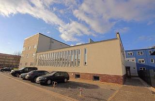 Lofts mieten in Sommersdorfer Weg 14, 39112 Leipziger Str., Ideales Loftappartement für Studenten mit EBK und Pkw Stellplatz nahe medizinische Universität