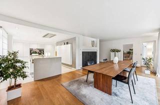 Einfamilienhaus kaufen in 40670 Meerbusch, Freistehend und flexible Raumlösungen auf großem Grundstück