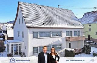 Einfamilienhaus kaufen in 72459 Albstadt, Albstadt - Großzügiges Wohnhaus mit 3 Balkonen, Loggia und Terrasse