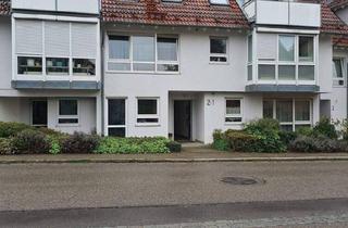 Wohnung kaufen in 71409 Schwaikheim, Schwaikheim - FÜR DIE GRÖSSERE FAMILIE! Gepflegte sonnnige 4 12 Zimer EG - Wohnung mit stufenlosem Zugang, gr. Terrasse und TG- Stpl. in Schwaikheim.