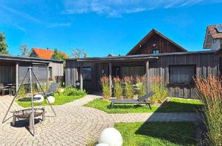 Haus kaufen in 88131 Lindau, Lindau (Bodensee) - Drei hübsche TINY Häuser mit ausbaufähigem Stadel