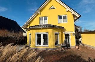 Einfamilienhaus kaufen in 06526 Sangerhausen, Sangerhausen - Bezugsfreies Einfamilienhaus mit Garage in ruhiger Wohnlage