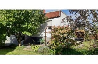 Haus kaufen in 06847 Dessau-Roßlau, Dessau-Roßlau - Kleiner Bungalow mit Wohngrundstück in Traumlage Dessau Mosigkau