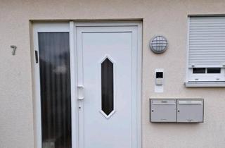 Wohnung kaufen in 66706 Perl, Perl - Großzügige Erdgeschosswohnung