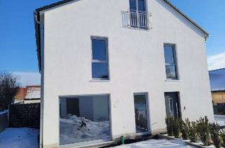 Doppelhaushälfte kaufen in 93083 Obertraubling, Obertraubling - KFW 40 A+ Doppelhaushälfte Erstbezug, WP,PV, Garage, 6 Zimmer