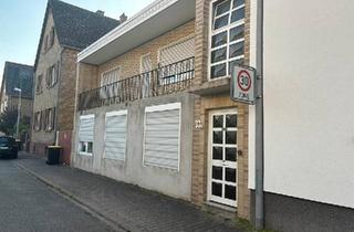 Haus kaufen in 65462 Ginsheim-Gustavsburg, Ginsheim-Gustavsburg - Bischofsheim,RENOVIERBEDÜRFDIGES Haus , 2 Wohnungen