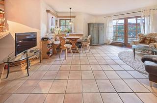 Wohnung kaufen in 83229 Aschau, Wohnen in den Bergen: Großzügige Wohnung mit Terrasse, Garten, TG, Stpl.