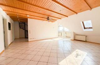 Wohnung kaufen in 96237 Ebersdorf, Sonnige Maisonette-Wohnung mit PKW-Stellplatz in Ebersdorf b. Coburg