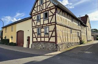 Wohnung kaufen in 53343 Wachtberg, zwei gepflegte Altbauwohnungen in bevorzugter Lage mit Flair und zwei Garagen