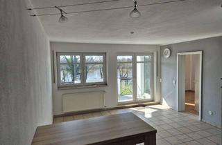 Wohnung kaufen in 63538 Großkrotzenburg, Ohne Makler und besondere Gelegenheit: Schicke 2-Zimmer-Wohnung mit Loggia und Blick auf Main