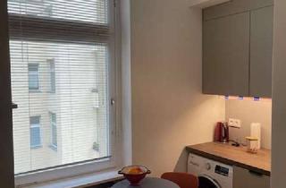 Wohnung kaufen in 10781 Schöneberg, Renovierte 2 Zimmerwohnung in Schöneberg