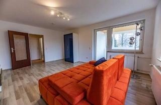 Wohnung kaufen in 15234 Lichtenberg, Kapitalanlage: Vermietet Eigentumswohnung mit Stellplatz! ca. 4% Rendite! 2025 saniert!