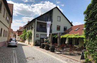 Wohnung mieten in Weinstraße 21, 97332 Volkach, 2 Zimmer Maisonette-Whg, Erstvermietung, private kl. Gartenfläche, Keller, Altstadt, provisionsfrei