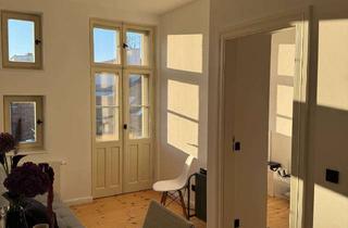 Wohnung mieten in Torstraße 85-87, 10119 Prenzlauer Berg, ANFRAGEN ÜBER DAS KONTAKTFELD! Sanierte Wohnung im Altbaudenkmal + Einbauküche + Duschbad + Balkon +