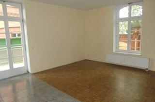 Wohnung mieten in Rosa-Helfers-Straße 12, 31787 Hameln, Tolle 2-Zimmer-Wohung in der ehemaligen Scharnhorstkasern, Top sanierter Altbau