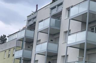 Wohnung mieten in Ludwig-Thoma-Straße, 83404 Ainring, Helle 3-Zimmer Wohnung mit Balkon im EG in Ainring