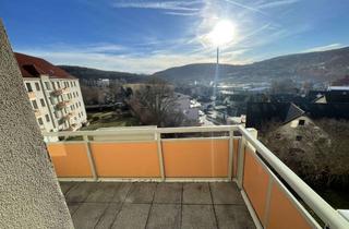 Wohnung mieten in Robert-Koch-Straße 20, 08280 Aue, Schöne 3-Raum-Wohnung mit Balkon