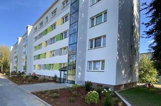 Wohnung mieten in Schillerstr. 55, 08626 Adorf, renovierte 4-Raum Wohnung mit Balkon