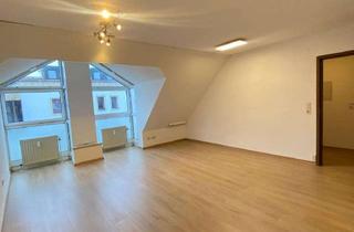 Wohnung mieten in 95444 Altstadt, Helle 2-Zimmer Dachgeschosswohnung im Zentrum von Bayreuth