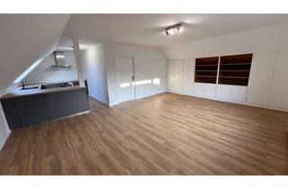 Wohnung mieten in 22455 Niendorf, Erstbezug nach Sanierung – stilvolle Dachgeschosswohnung im gepflegten Zweifamilienhaus