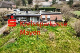 Einfamilienhaus kaufen in 56743 Mendig, Traumhafte Naturidylle: Bungalow am Feldrand mit unverbautem Weitblick