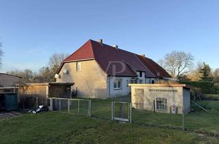 Doppelhaushälfte kaufen in 17194 Klocksin, Doppelhaushälfte auf großem Grundstück, in ruhigem Dorf, ideal auch für Tiere