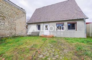 Einfamilienhaus kaufen in 39435 Tarthun, Einfamilienhaus in Tarthun, Sanierungsobjekt mit Garten & Garage!