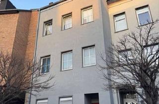 Mehrfamilienhaus kaufen in 52349 Düren, STADTNAHES MEHRFAMILIENHAUS DÜREN- MIT POTENTIAL-REDUZIERT-