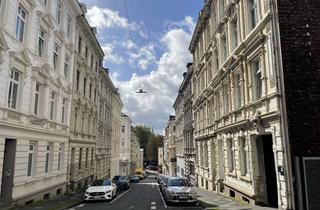 Anlageobjekt in 42105 Elberfeld, WUPPERTAL - ZinsHaus mit 5 Wohnungen - ständig vermietet - in zentraler Wohnlage