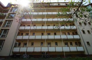 Wohnung kaufen in 99085 Krämpfervorstadt, 5 % Rendite möglich - Provisionsfrei und vermietet -Eigentum im Herzen von Erfurt mit Wintergarten