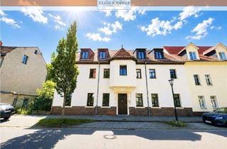 Wohnung kaufen in 04442 Zwenkau, Sehr gut vermietet - Stilvolle 3-Raum-Wohnung mit Süd-West-Terrasse & Gartenidylle