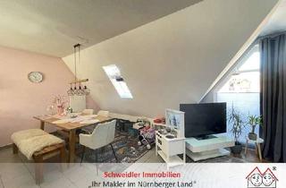 Wohnung kaufen in 91322 Gräfenberg, Dachgeschossliebhaber: Schöne 4-Zimmer-Balkon-Wohnung in der Gräfenberg Altstadt zur Kapitalanlage