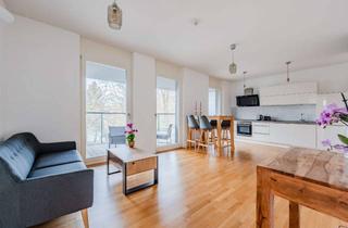 Wohnung kaufen in Chausseestraße 58d, 10115 Mitte, Ideal geschnittene 3-Zimmer-Wohnung mit Loggia und Blick auf eine neugotische Kapelle