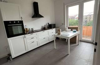 Wohnung mieten in 68165 Schwetzingerstadt, *WG geeignet* - Großzügige 2-Zimmer Wohnung mit Balkon in Zentraler Lage der Schwetzingerstadt
