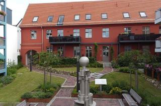 Wohnung mieten in Pferdemarkt 45, 18273 Güstrow, Großzügige Dachgeschosswohnung mit Charakter - Wohnen im Herzen der Güstrower Innenstadt