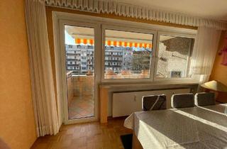 Wohnung mieten in 30880 Laatzen, Helle 3,5-Zimmer Wohnung mit Balkon und Garage in Laatzen