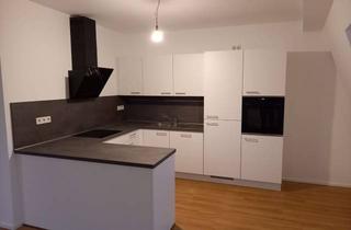 Wohnung mieten in Ockenheimer Str. 1-3, 55435 Gau-Algesheim, Attraktive 2-Zimmer Mansardenwohnung voll renoviert in Gau-Algesheim mit Einbauküche