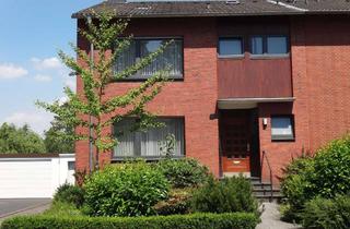 Haus kaufen in Konkordiaweg 12, 52249 Eschweiler, Attraktive, großzügige und zentrumsnah gelegene DHH mit beeindruckendem Weitblick über Eschweiler