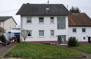 Haus kaufen in 66557 Illingen, Provisionsfrei! MFH 3 WE, 7,5% Rendite, Illingen-Uchtelfangen