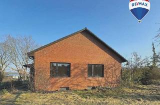 Haus kaufen in 21385 Amelinghausen, Bungalow mit Vollkeller auf großem Grundstück