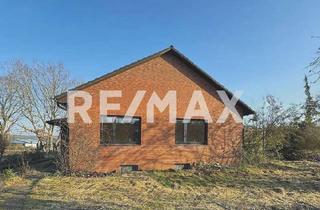 Haus kaufen in 21385 Amelinghausen, Bungalow mit Vollkeller auf großem Grundstück